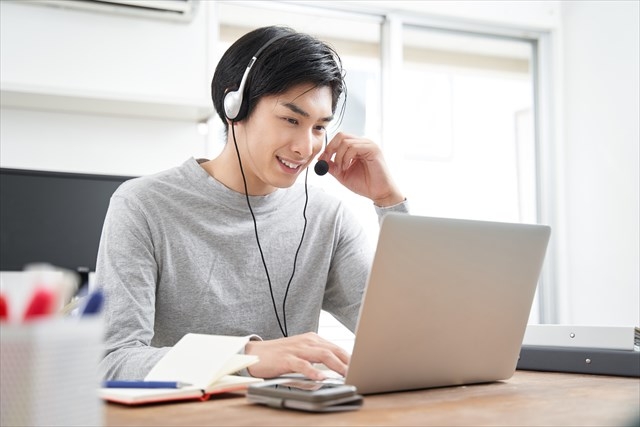 営業フリーランスというキャリア、可能性、収入、注意点をまとめて解説