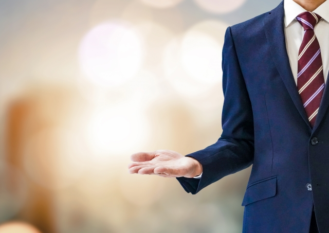 営業とは何か？営業職の種類、営業の必要スキル、利益を最大化するための営業の本質を解