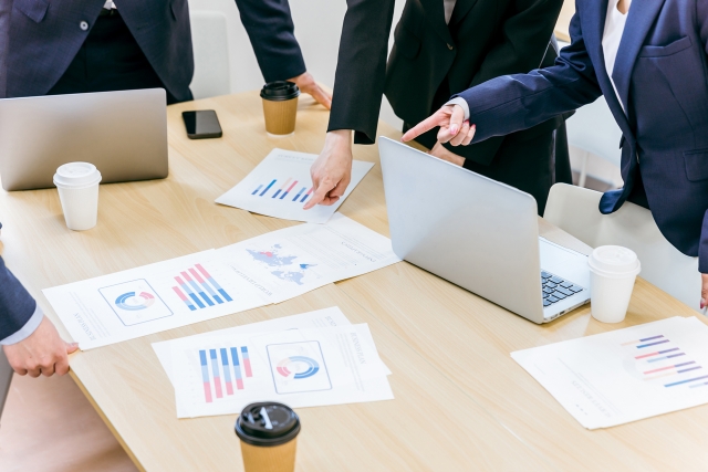 セグメンテーションとは？分類例や活用方法、成功事例について解説