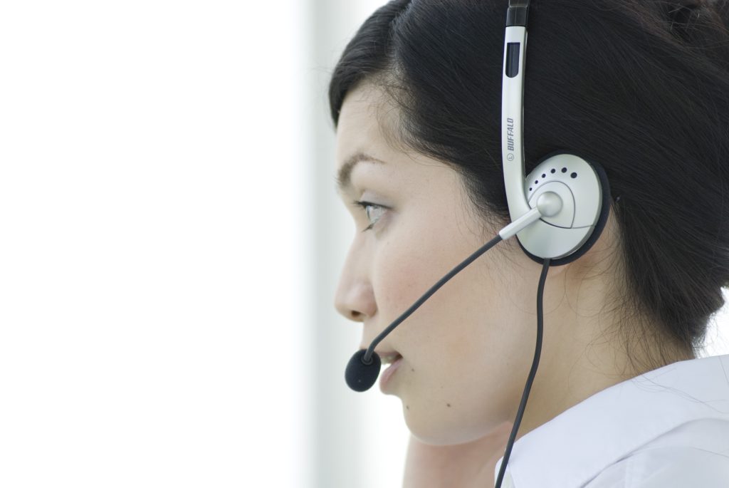 コールセンター代行とは？費用やメリット、選び方のポイントを解説